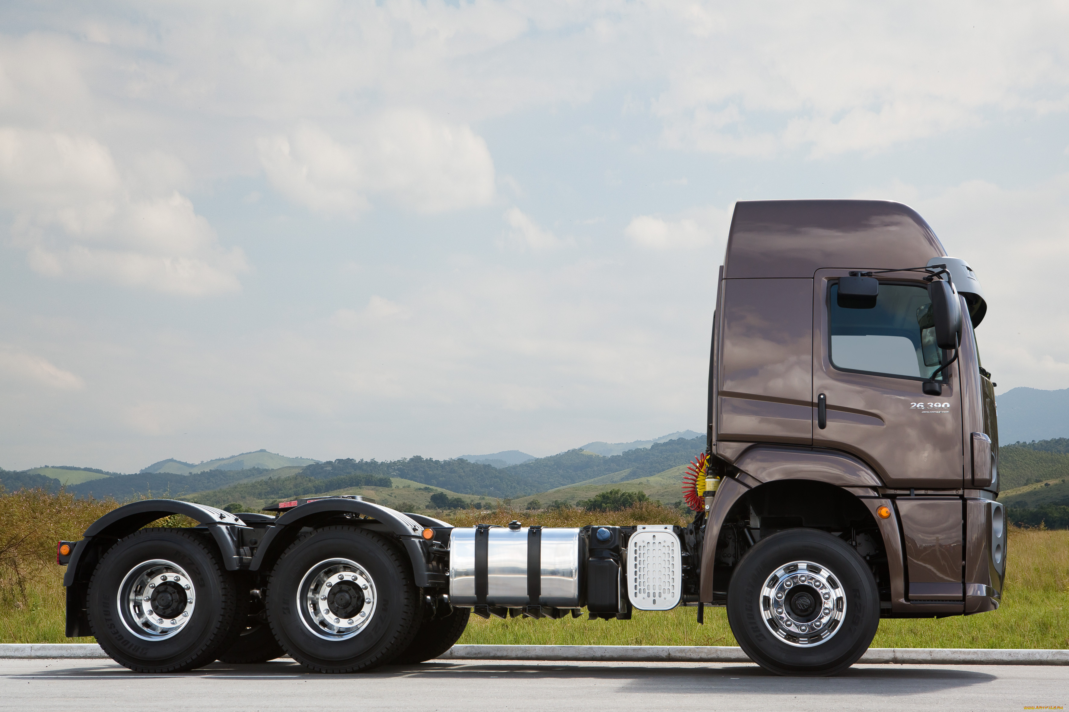 , volkswagen, 26-390, tractor, constellation